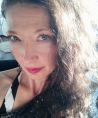 Olivia Gold Medium - 